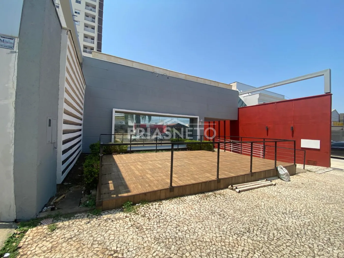 Alugar Comercial / Imóvel Comercial em Piracicaba R$ 18.000,00 - Foto 1