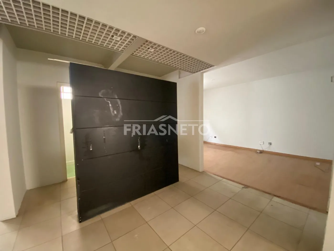 Alugar Comercial / Imóvel Comercial em Piracicaba R$ 18.000,00 - Foto 17