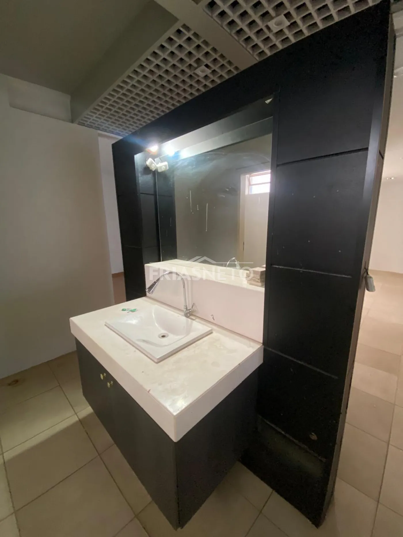 Alugar Comercial / Imóvel Comercial em Piracicaba R$ 18.000,00 - Foto 22