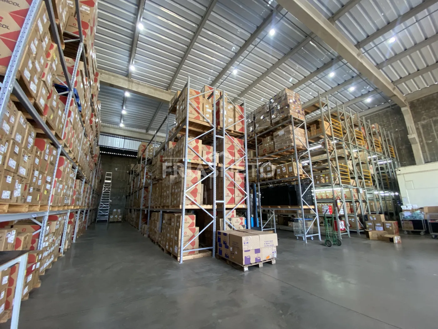 Alugar Comercial / Galpão em Condomínio em Piracicaba R$ 18.000,00 - Foto 8