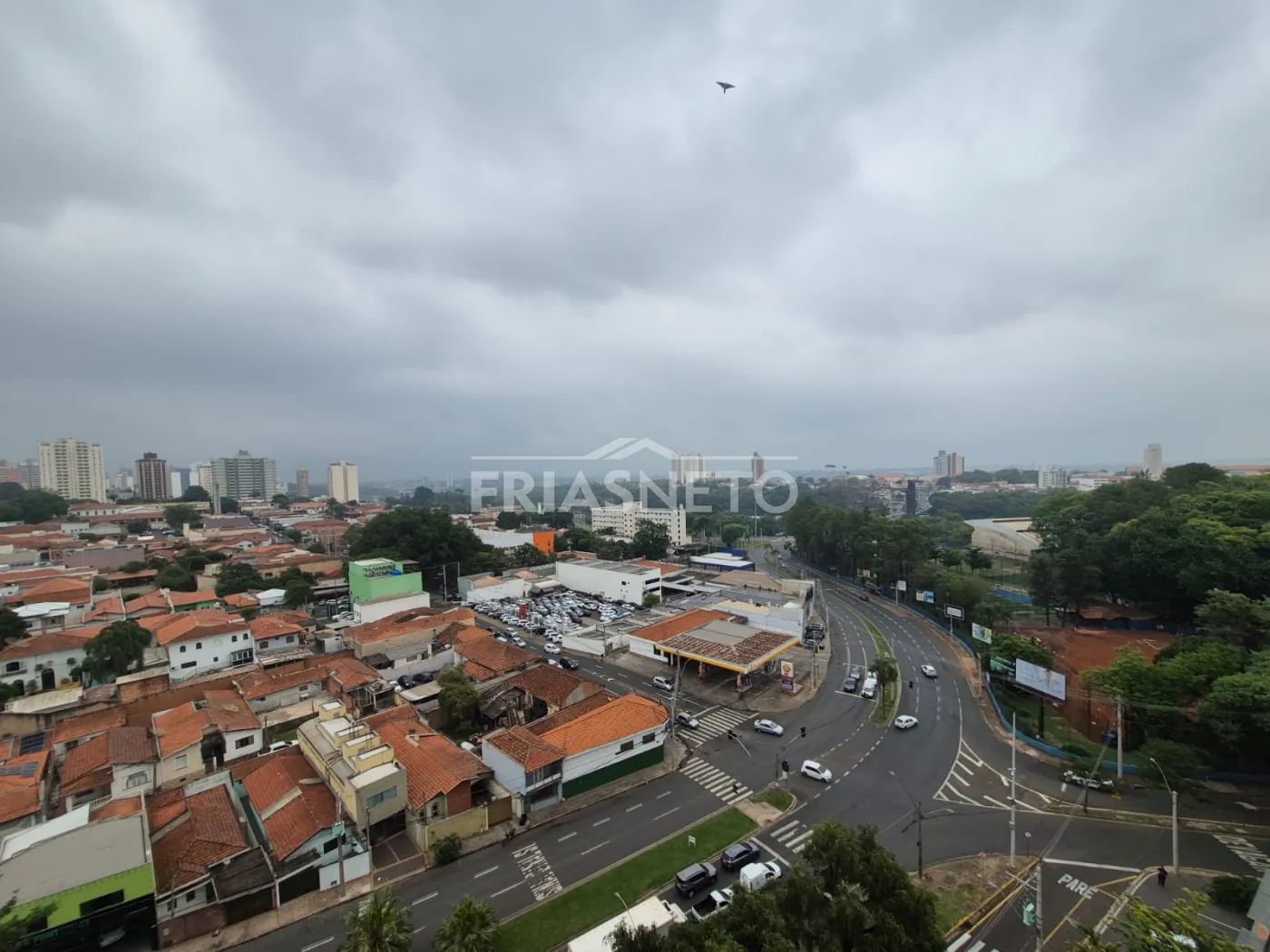 Alugar Comercial / Sala em condomínio em Piracicaba R$ 3.300,00 - Foto 9