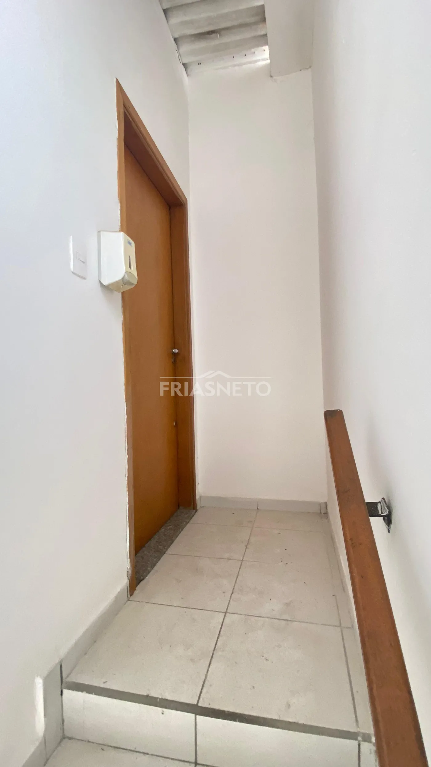 Alugar Comercial / Salão em Piracicaba R$ 1.150,00 - Foto 6