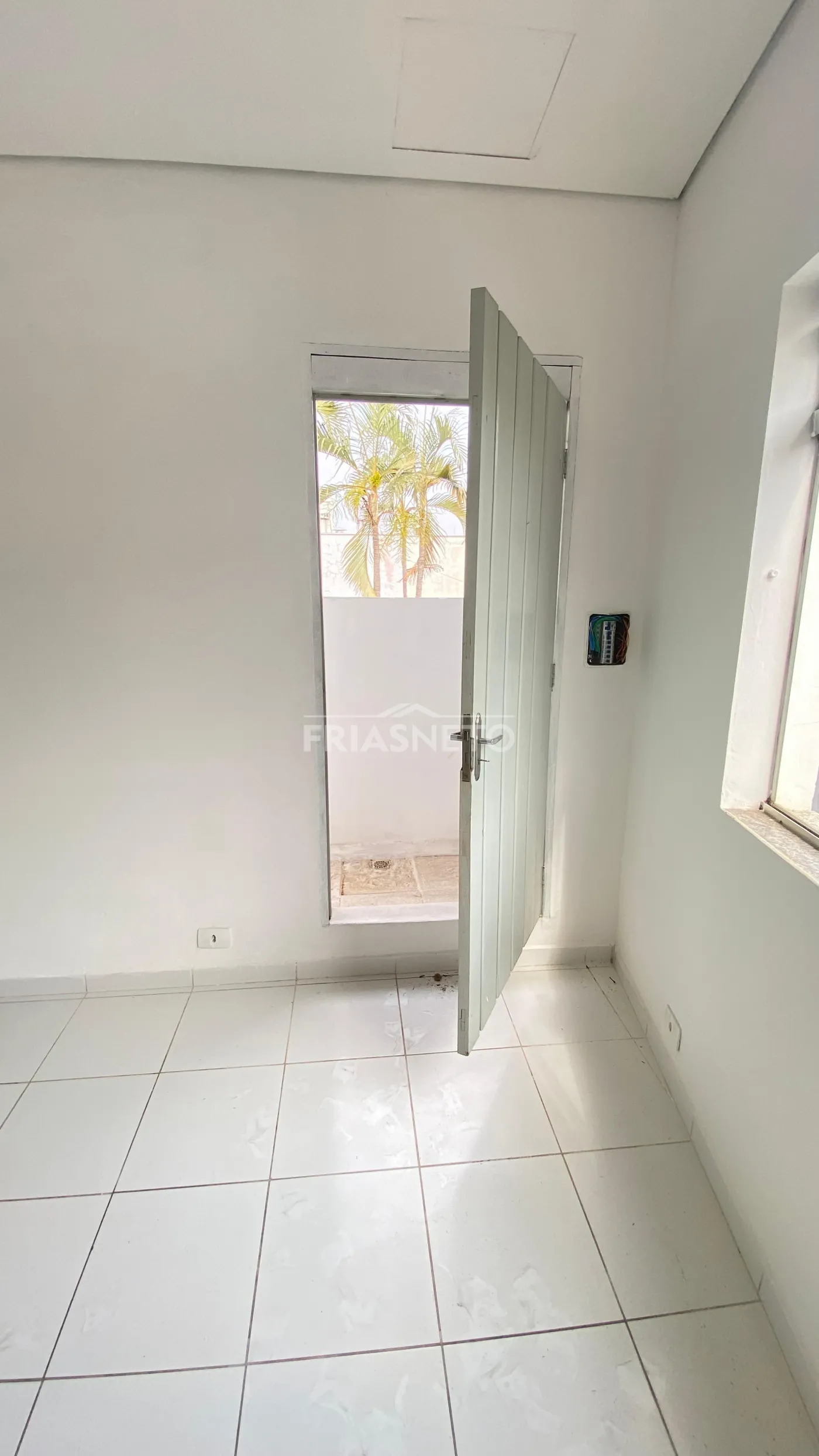 Alugar Comercial / Salão em Piracicaba R$ 1.150,00 - Foto 19