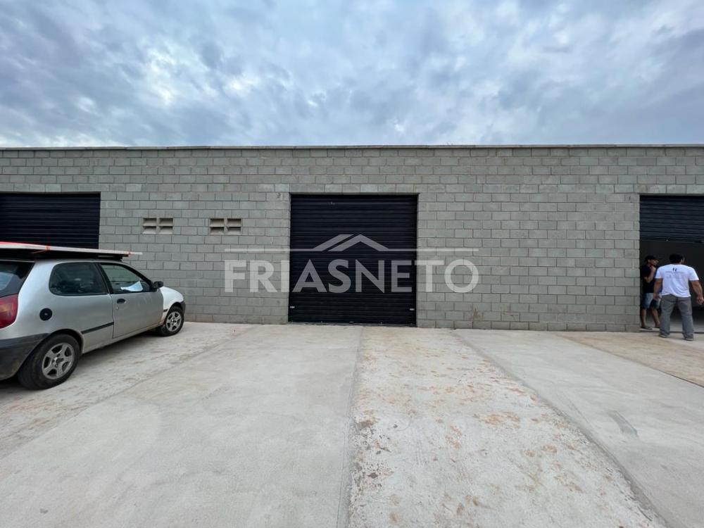 Alugar Comercial / Salão em Piracicaba R$ 1.700,00 - Foto 3