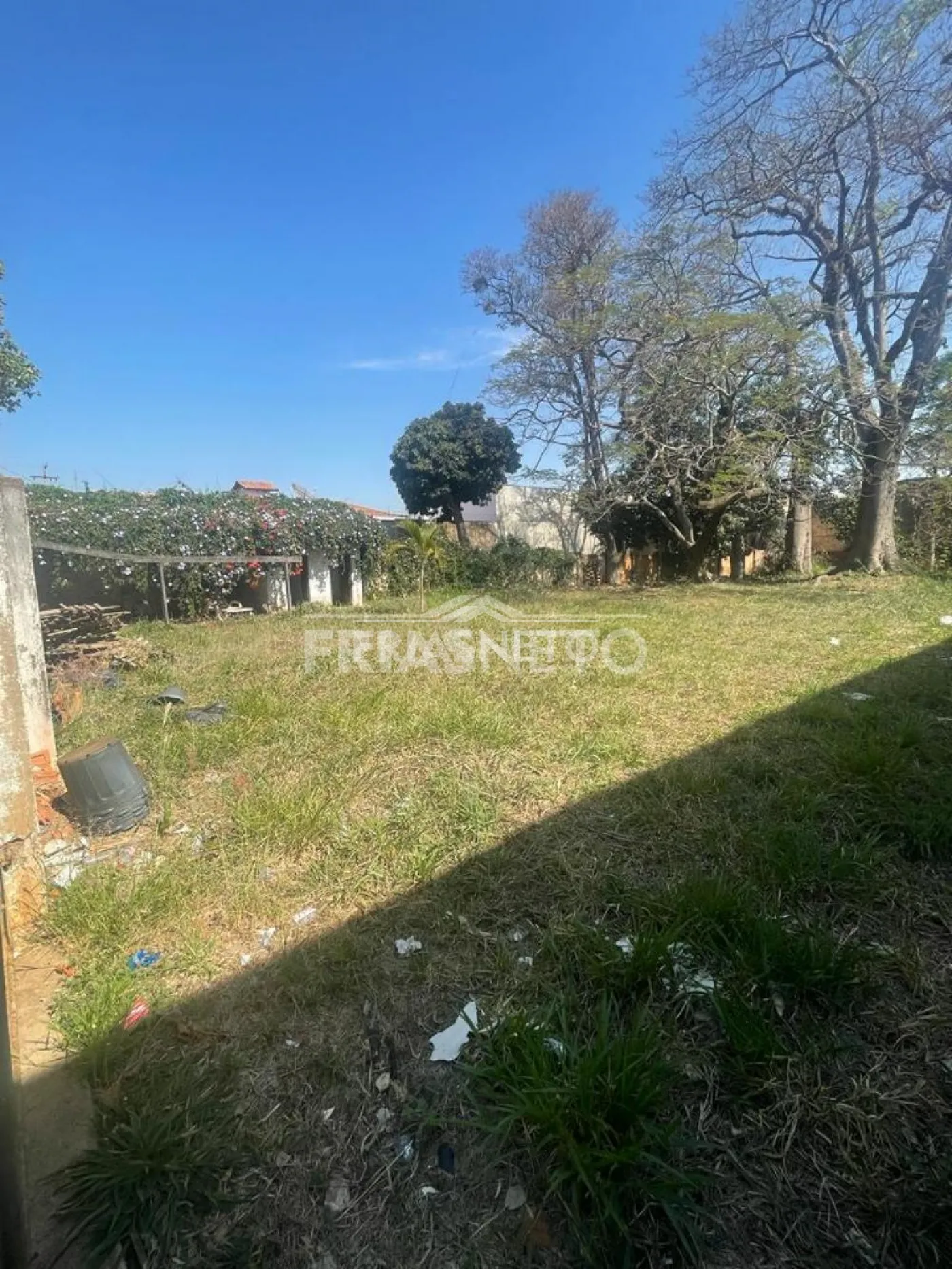 Alugar Comercial / Terreno Comercial sem condomínio em Piracicaba R$ 1.500,00 - Foto 1