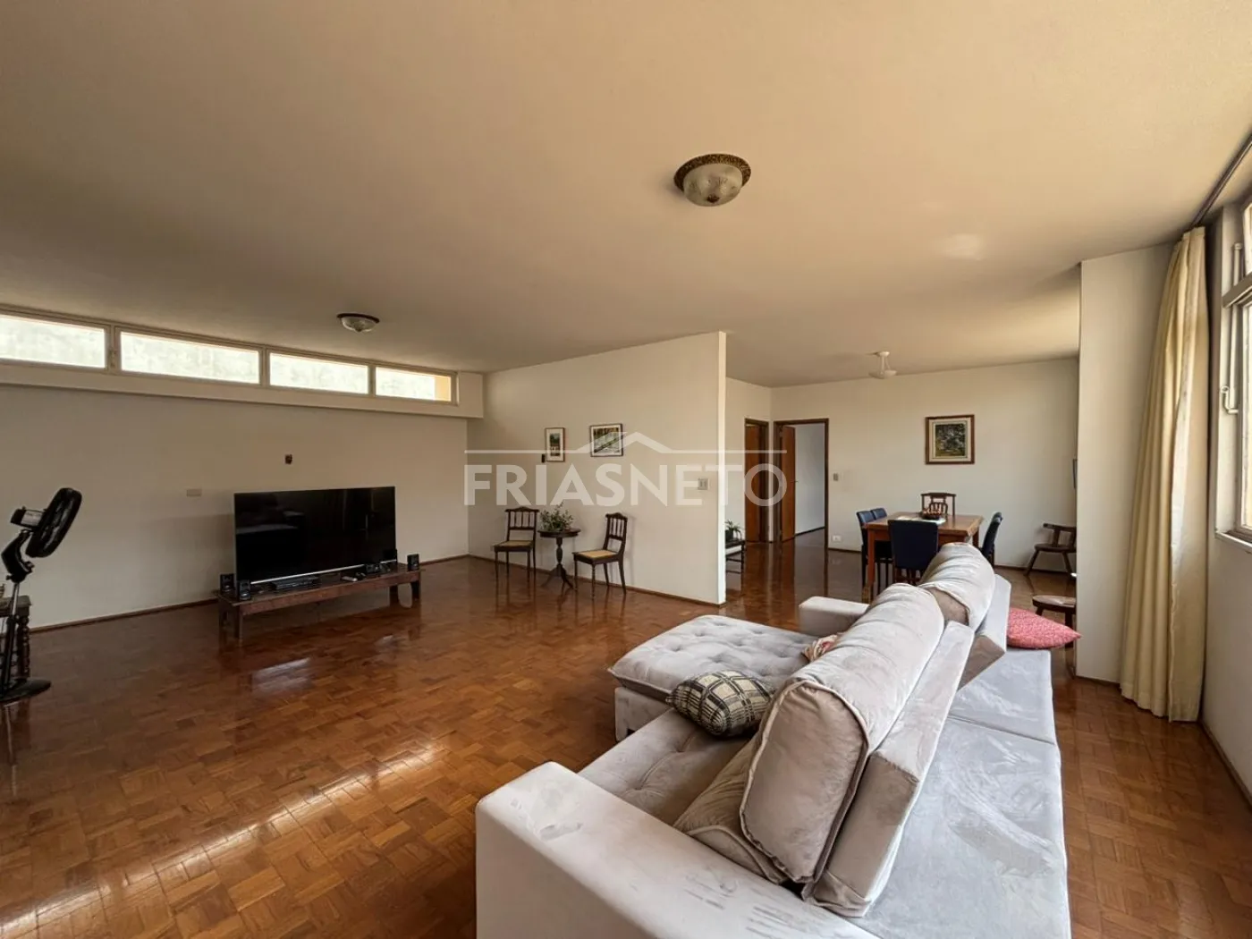 Comprar Residencial / Casa em Piracicaba R$ 1.800.000,00 - Foto 5