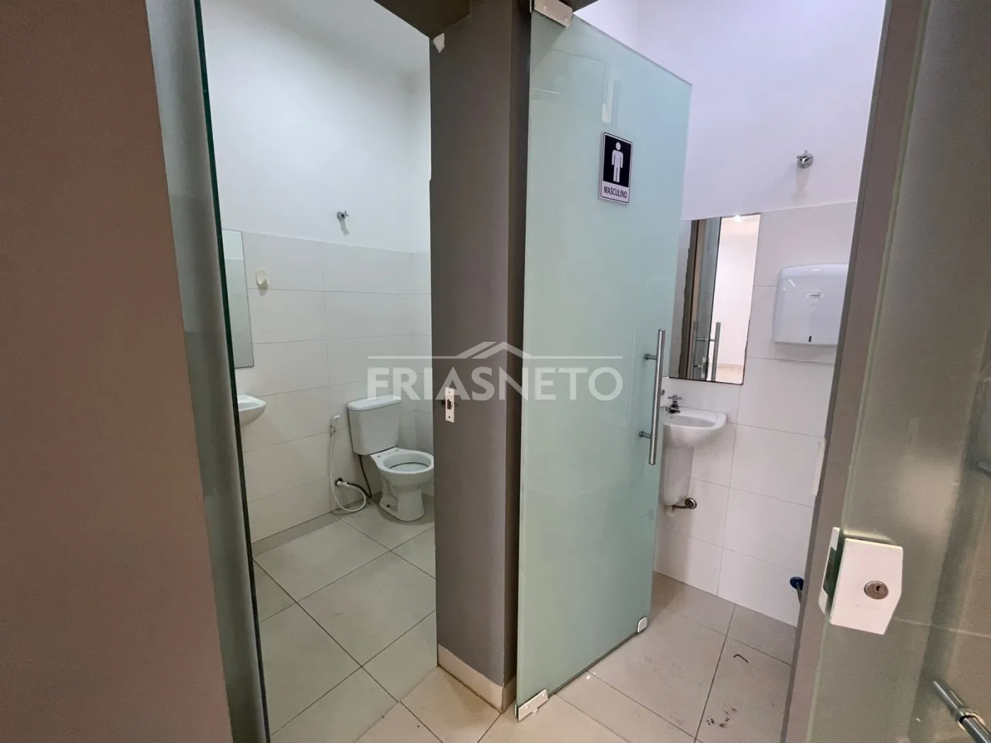 Alugar Comercial / Salão em Piracicaba R$ 4.500,00 - Foto 17
