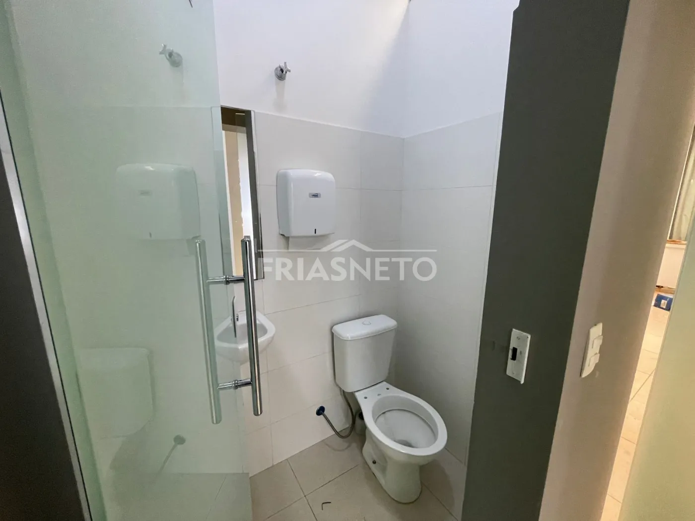Alugar Comercial / Salão em Piracicaba R$ 4.500,00 - Foto 19