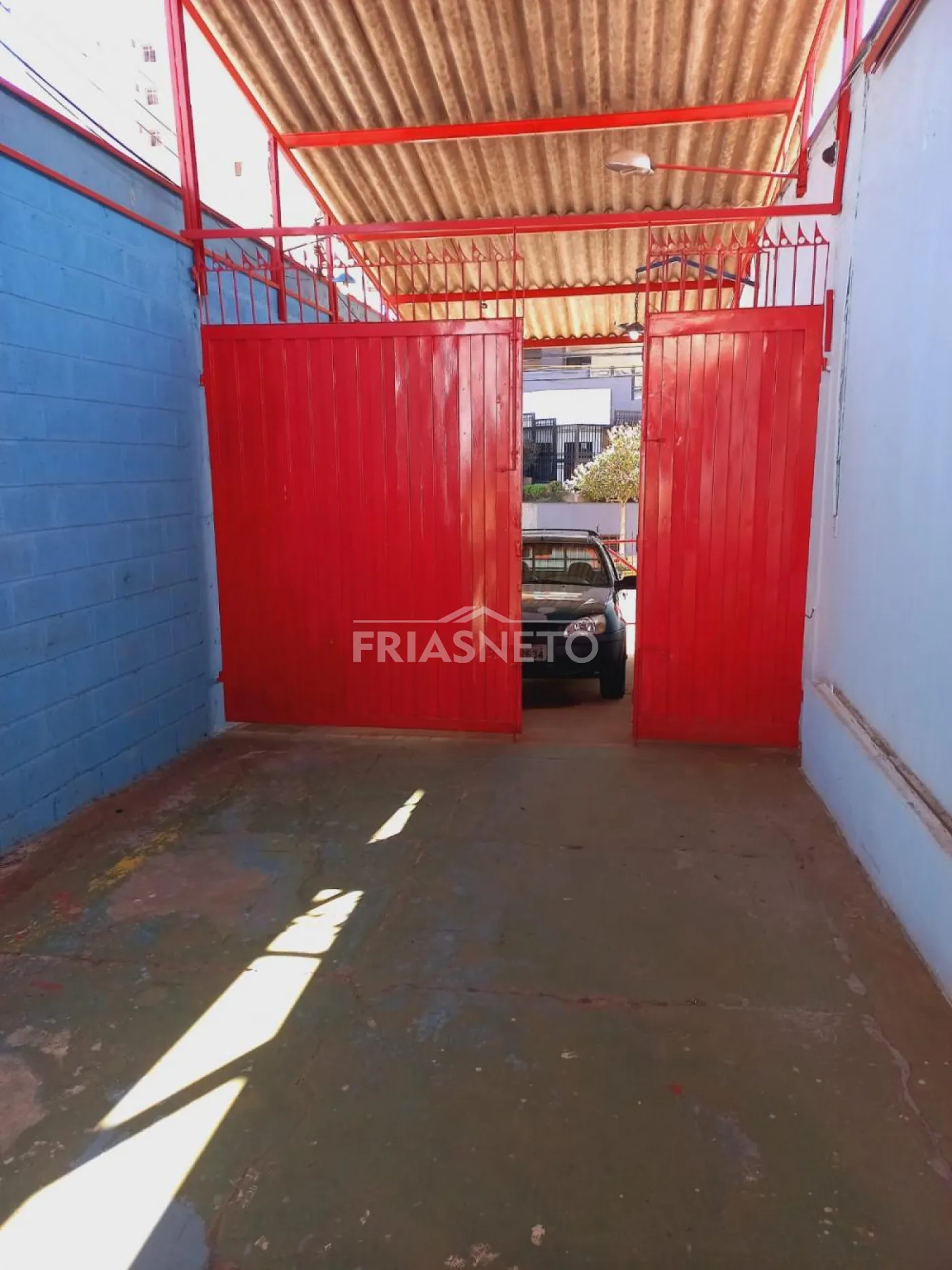 Comprar Comercial / Imóvel Comercial em Piracicaba R$ 750.000,00 - Foto 2