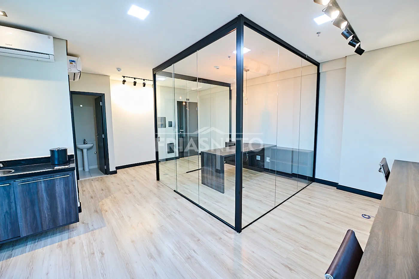 Alugar Comercial / Sala em condomínio em Piracicaba R$ 3.900,00 - Foto 5