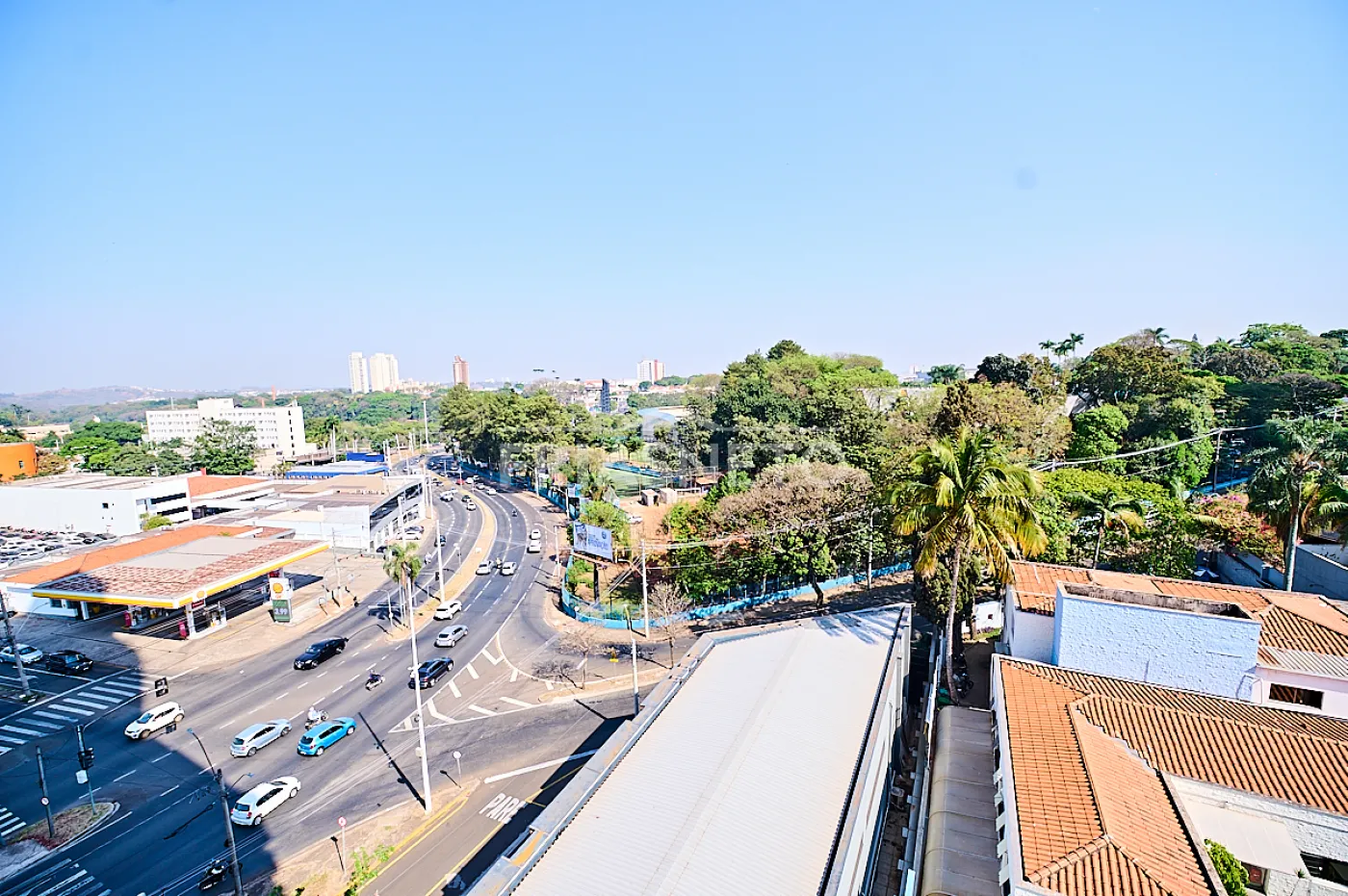 Alugar Comercial / Sala em condomínio em Piracicaba R$ 3.900,00 - Foto 10