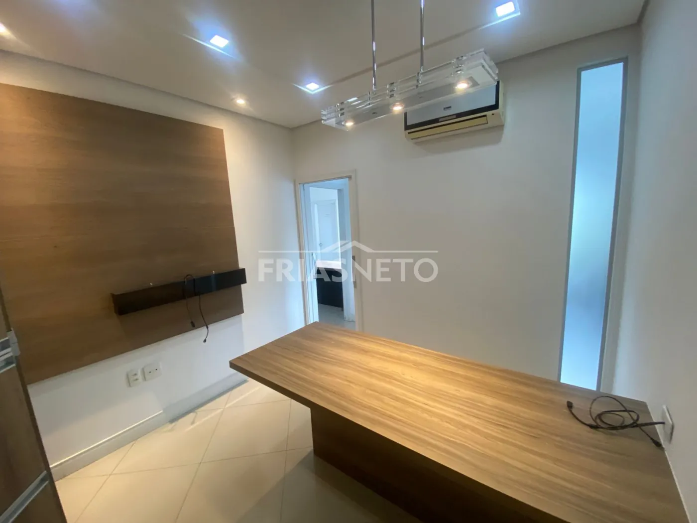 Alugar Comercial / Sala em condomínio em Piracicaba R$ 3.500,00 - Foto 16