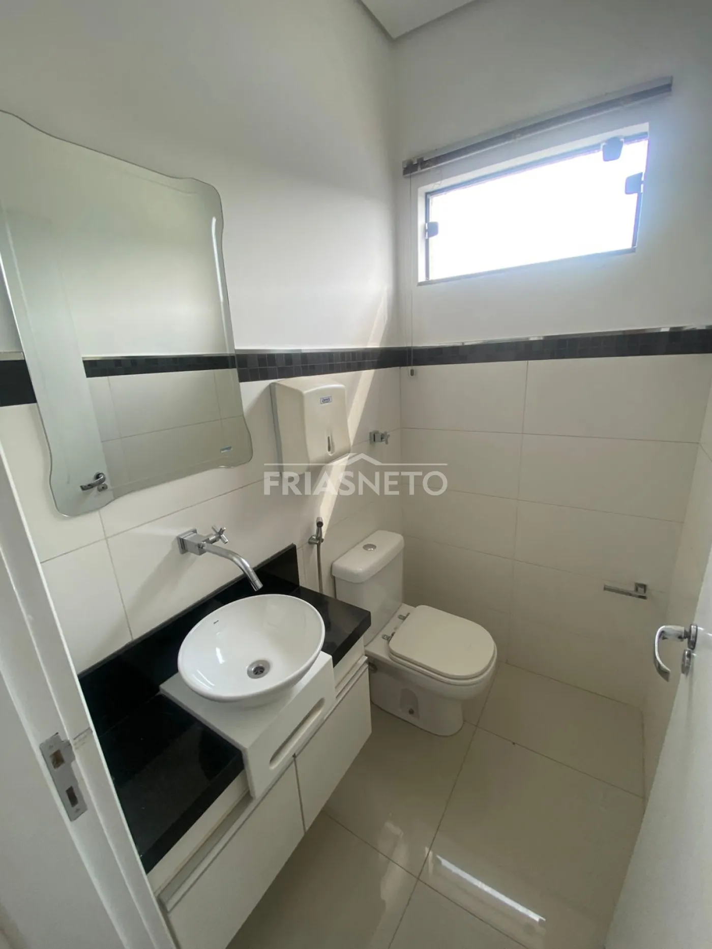 Alugar Comercial / Sala em condomínio em Piracicaba R$ 3.500,00 - Foto 14