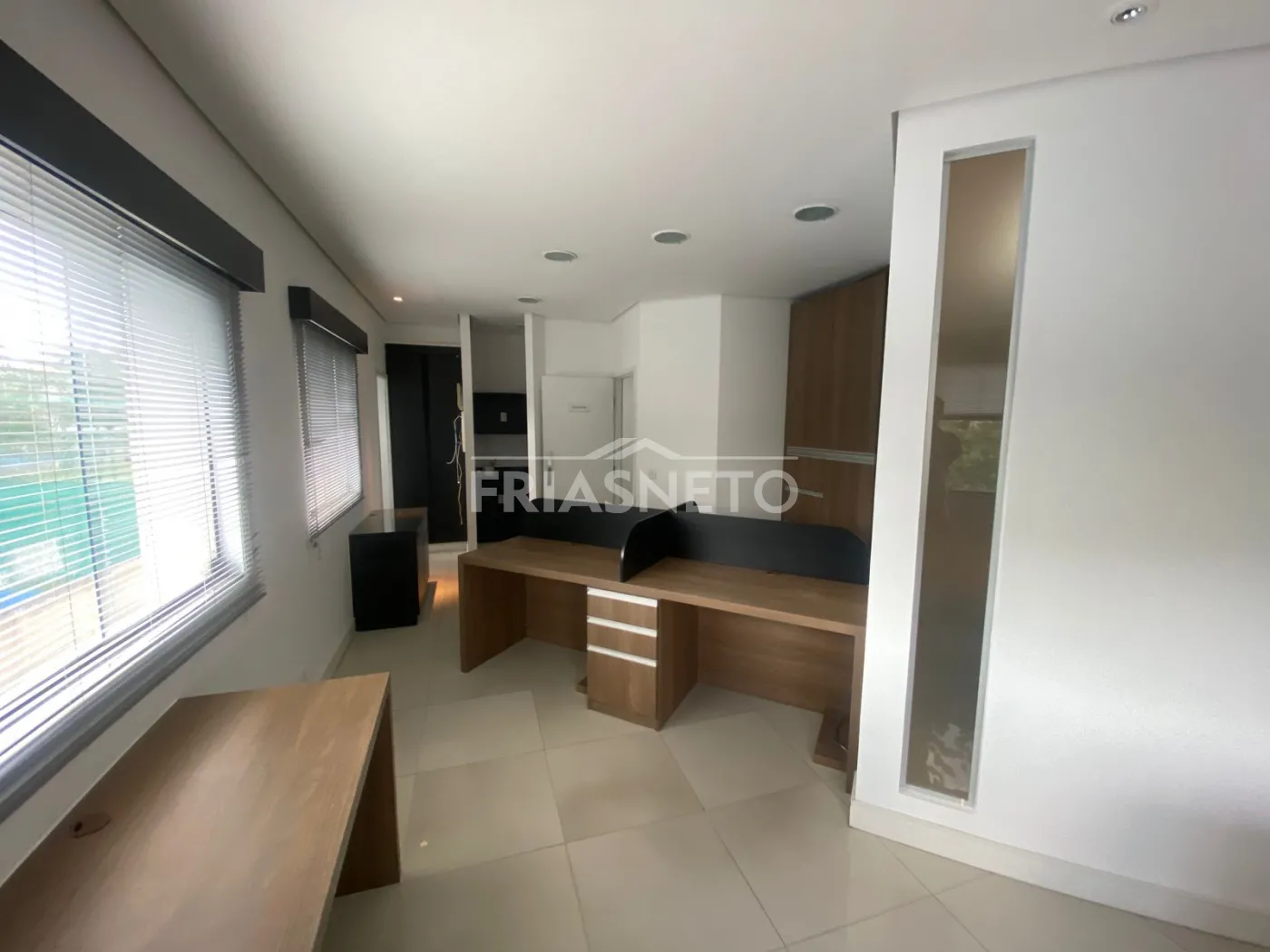 Alugar Comercial / Sala em condomínio em Piracicaba R$ 3.500,00 - Foto 9