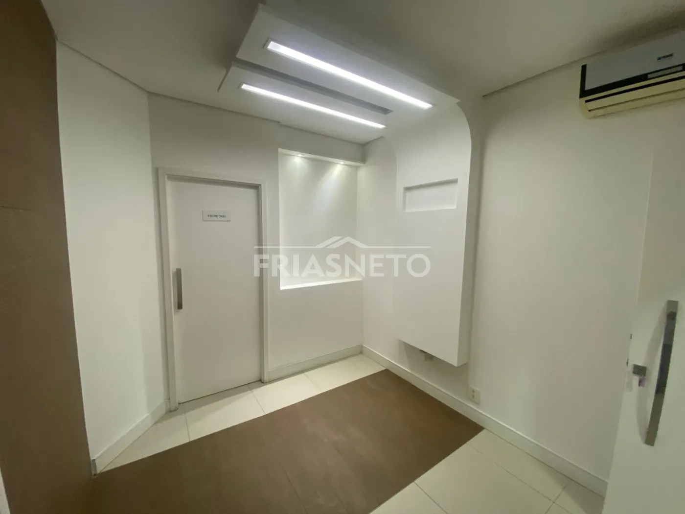 Alugar Comercial / Sala em condomínio em Piracicaba R$ 3.500,00 - Foto 3
