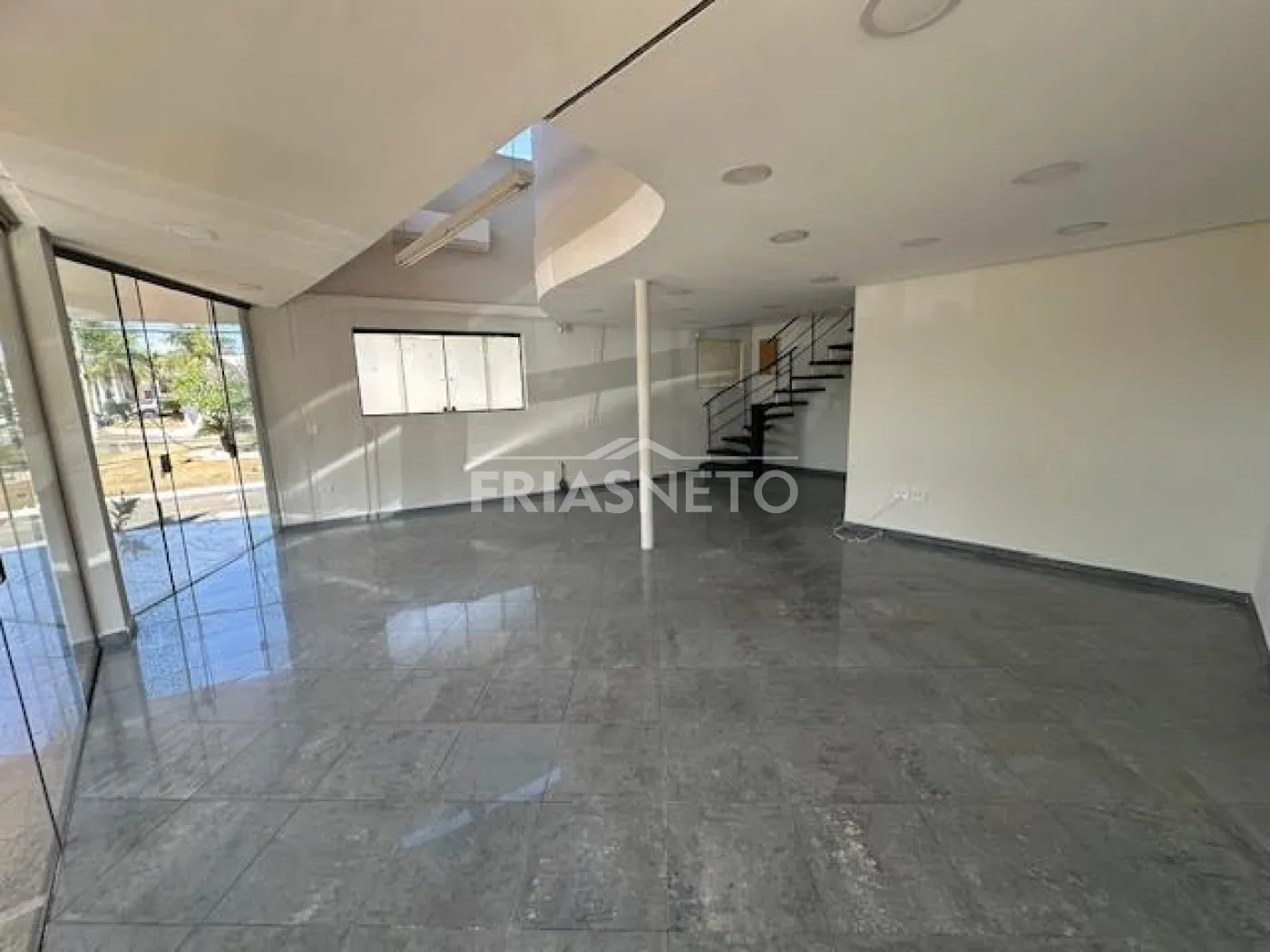 Alugar Comercial / Salão em Condomínio em Piracicaba R$ 4.000,00 - Foto 19