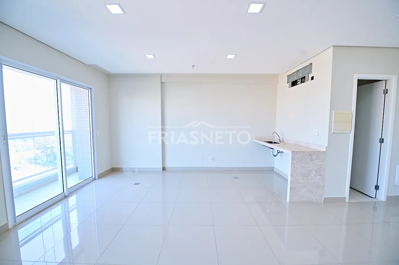 Alugar Comercial / Sala em condomínio em Piracicaba R$ 3.300,00 - Foto 3