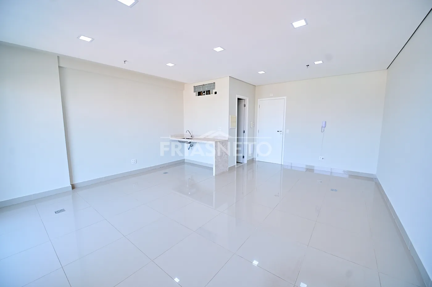 Alugar Comercial / Sala em condomínio em Piracicaba R$ 3.300,00 - Foto 5