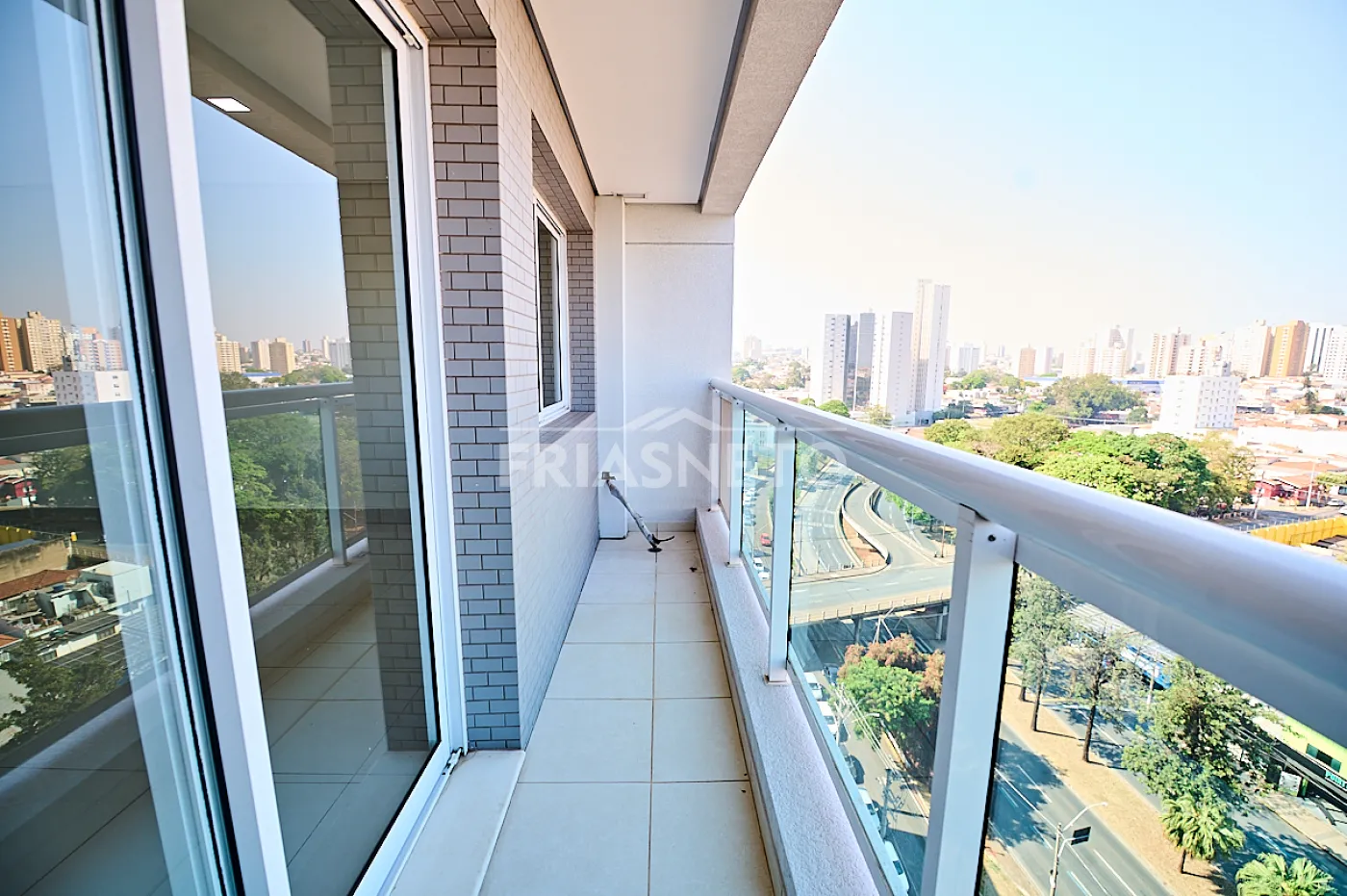 Alugar Comercial / Sala em condomínio em Piracicaba R$ 3.300,00 - Foto 8