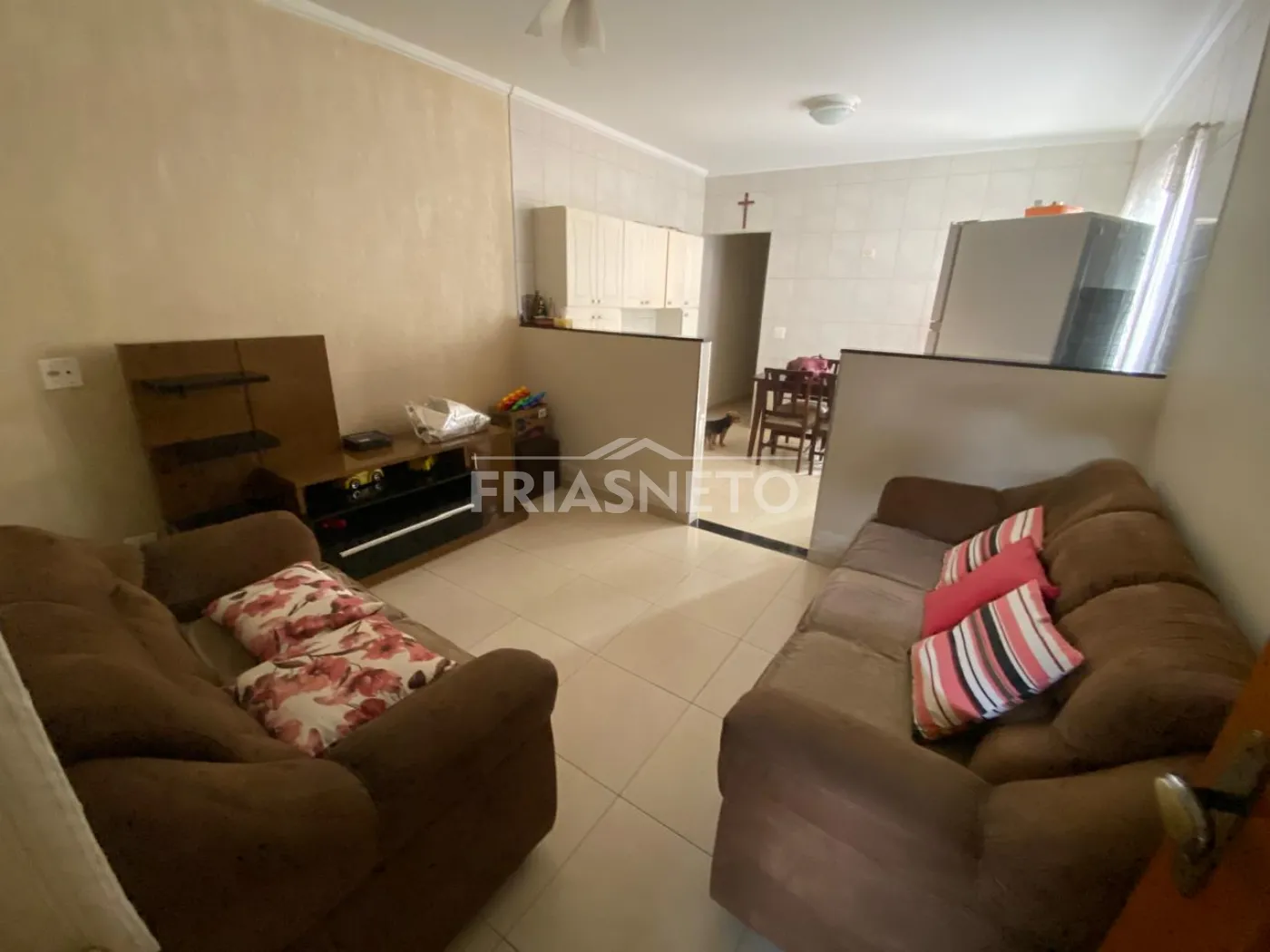 Alugar Residencial / Casa em Piracicaba R$ 1.700,00 - Foto 3