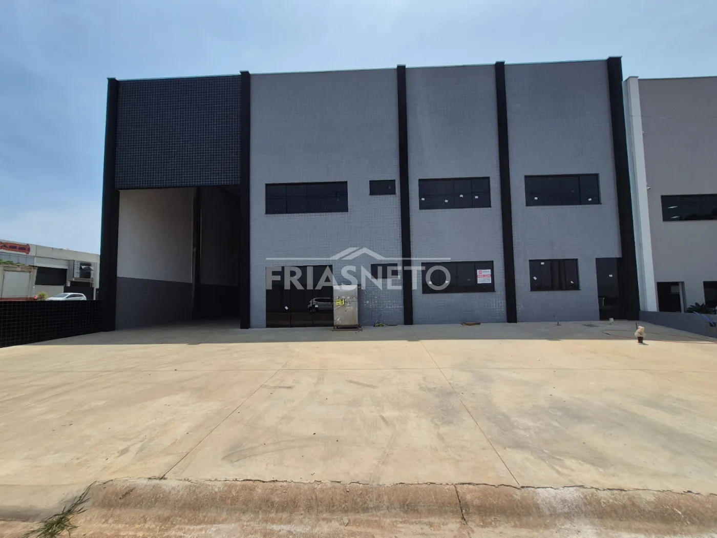 Alugar Comercial / Galpão em Condomínio em Santa Bárbara D`Oeste R$ 18.000,00 - Foto 3