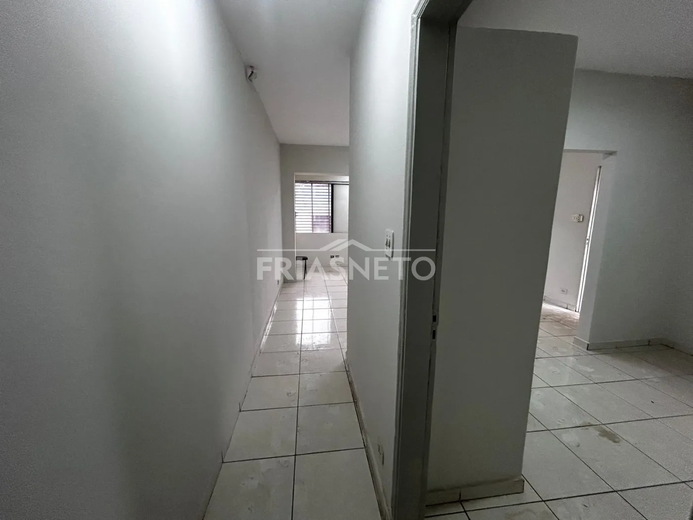 Alugar Comercial / Imóvel Comercial em Piracicaba R$ 2.500,00 - Foto 4