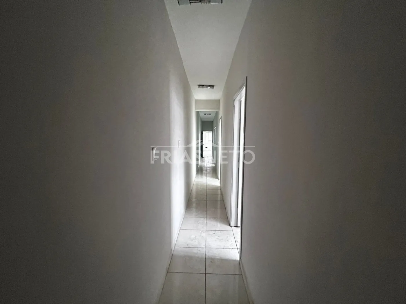 Alugar Comercial / Imóvel Comercial em Piracicaba R$ 2.500,00 - Foto 9