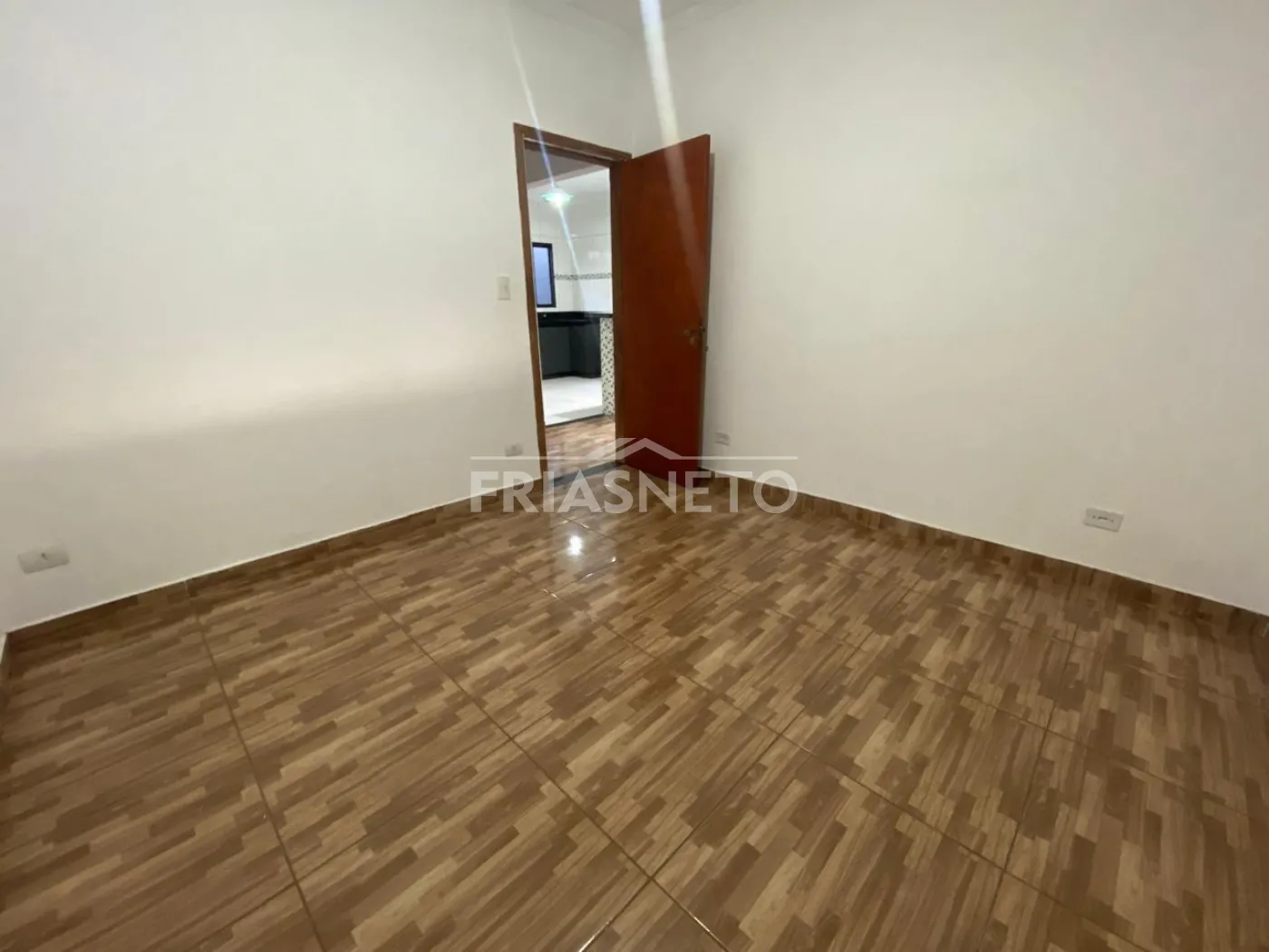 Alugar Residencial / Casa em Piracicaba R$ 1.800,00 - Foto 19