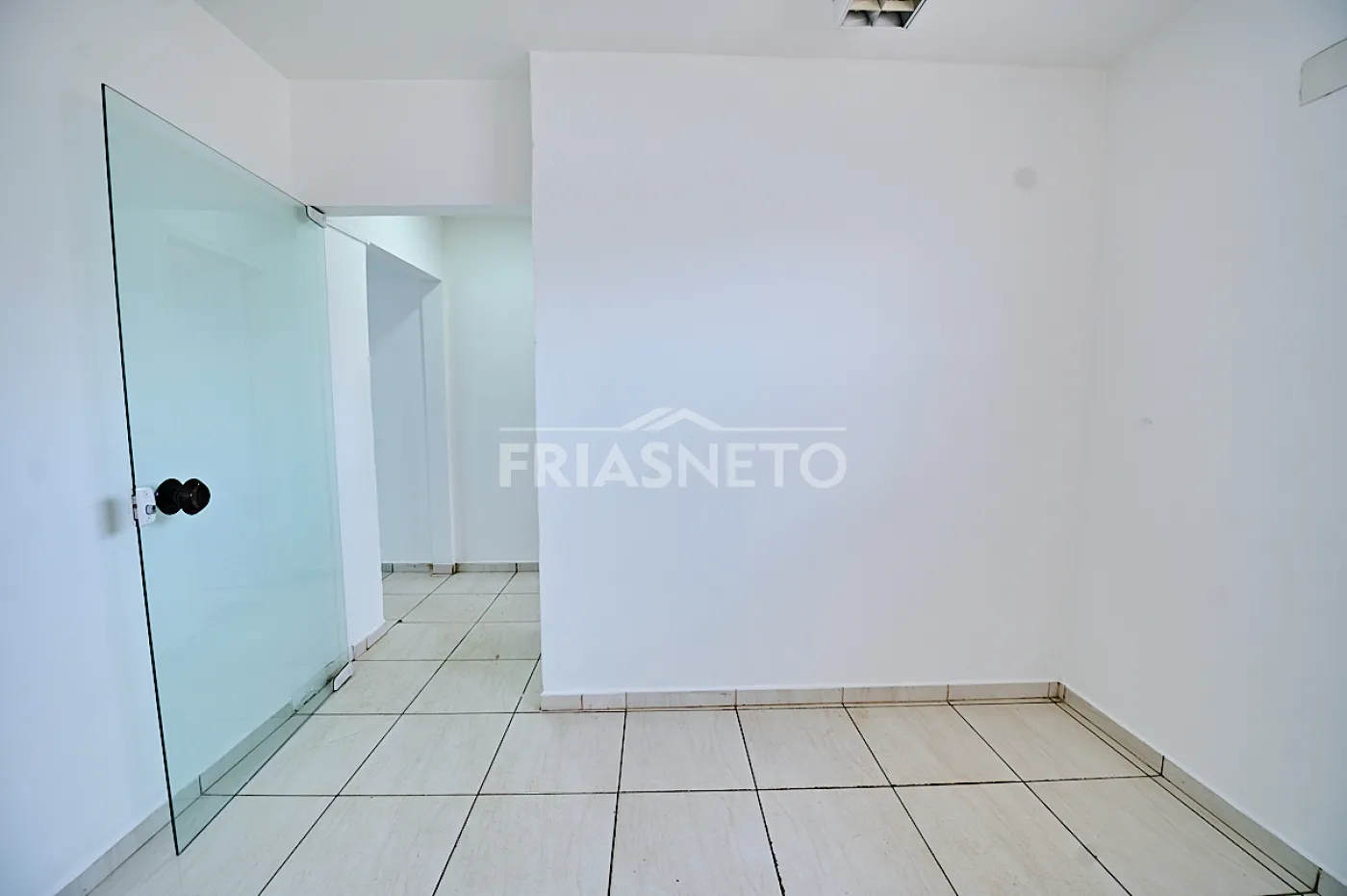 Alugar Comercial / Salão em Piracicaba R$ 5.500,00 - Foto 10
