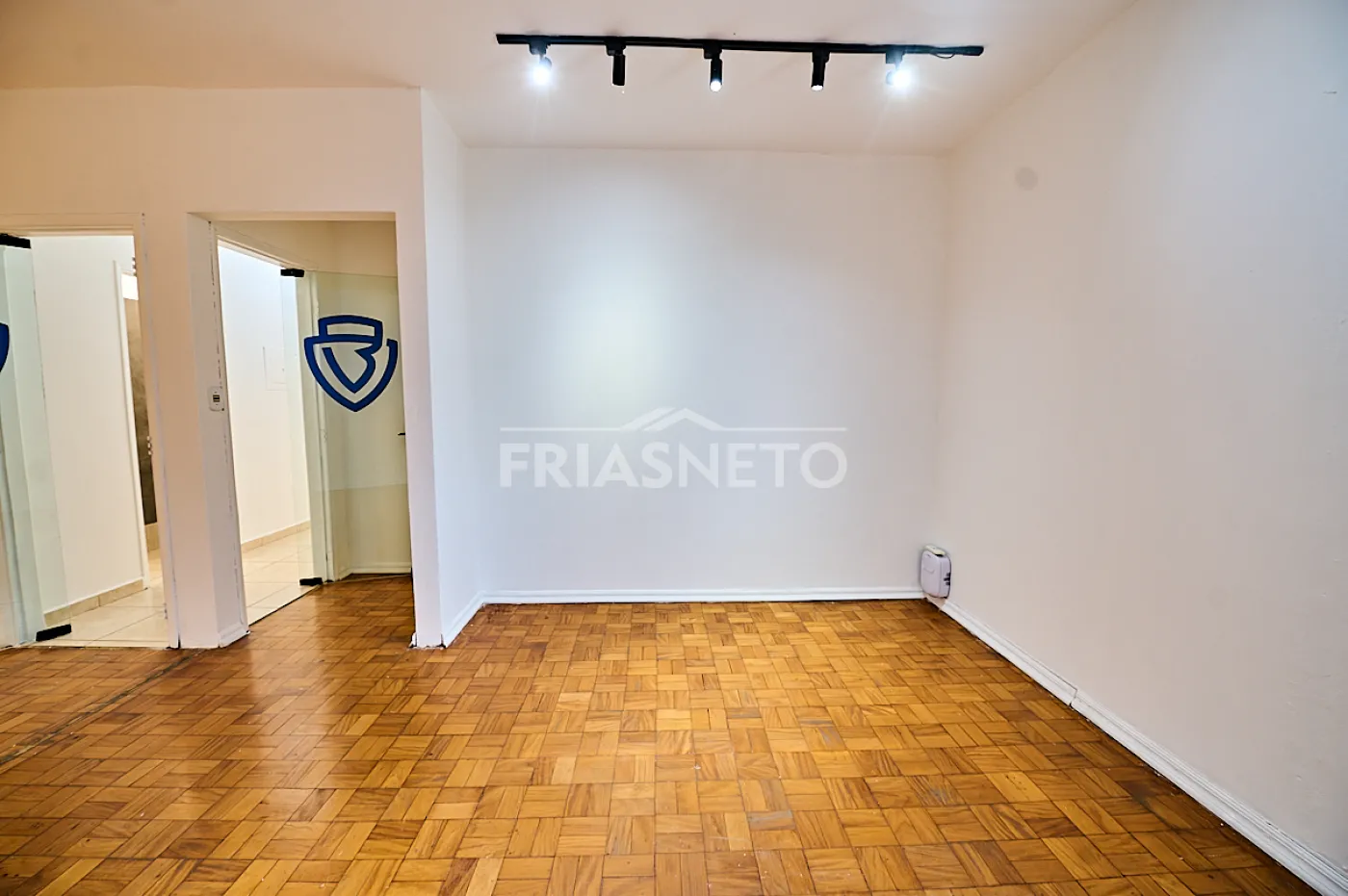 Alugar Comercial / Salão em Piracicaba R$ 5.500,00 - Foto 32