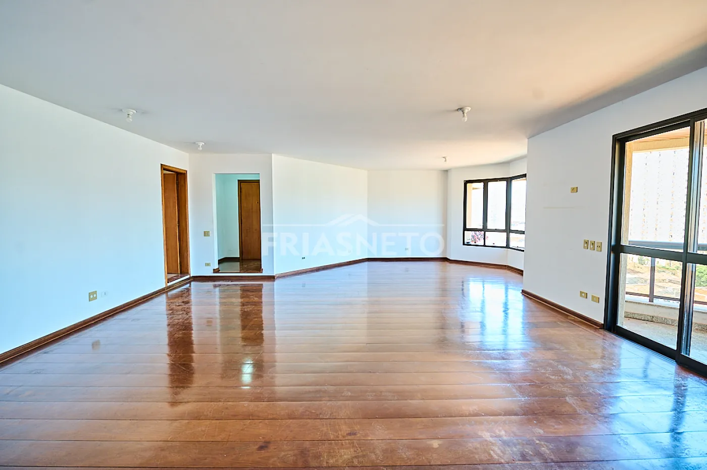 Alugar Residencial / Apartamento em Piracicaba R$ 2.000,00 - Foto 3