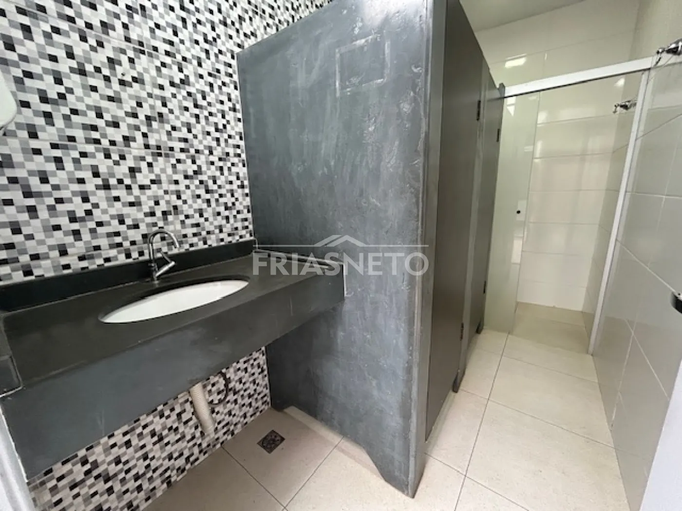 Alugar Comercial / Salão em Piracicaba R$ 5.800,00 - Foto 13