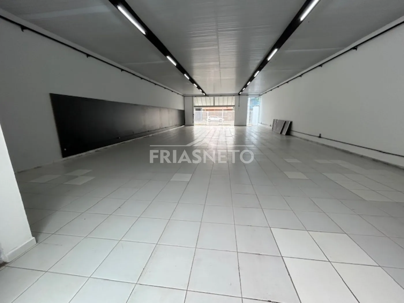 Alugar Comercial / Salão em Piracicaba R$ 5.800,00 - Foto 17