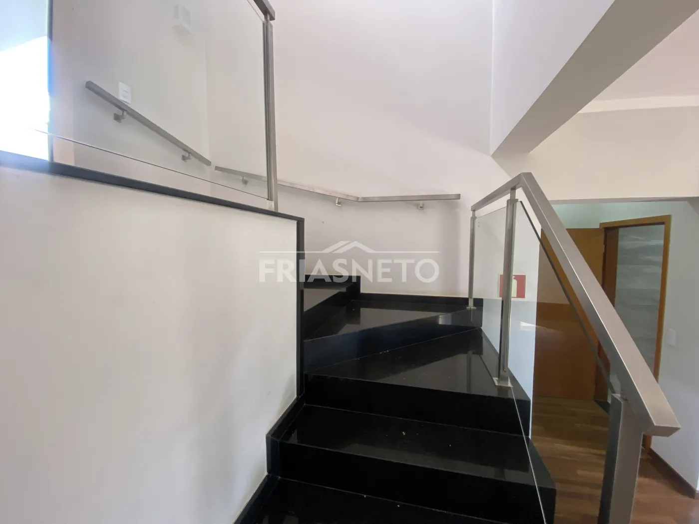 Alugar Comercial / Imóvel Comercial em Piracicaba R$ 17.000,00 - Foto 15
