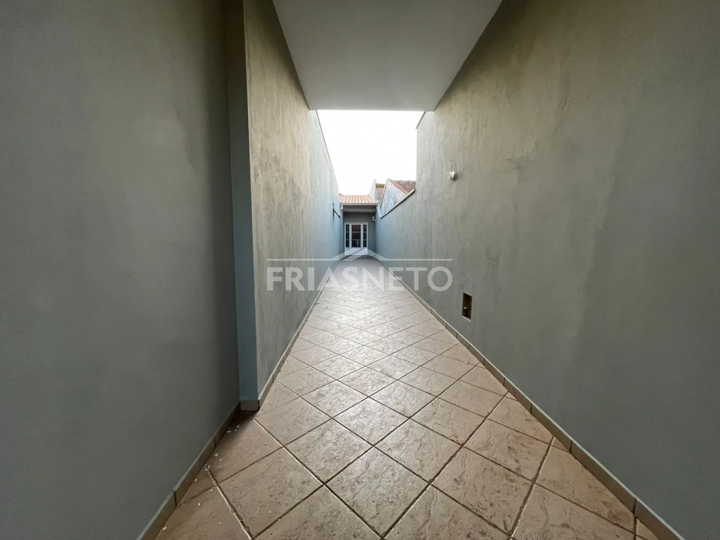 Alugar Residencial / Casa em Piracicaba R$ 1.600,00 - Foto 1