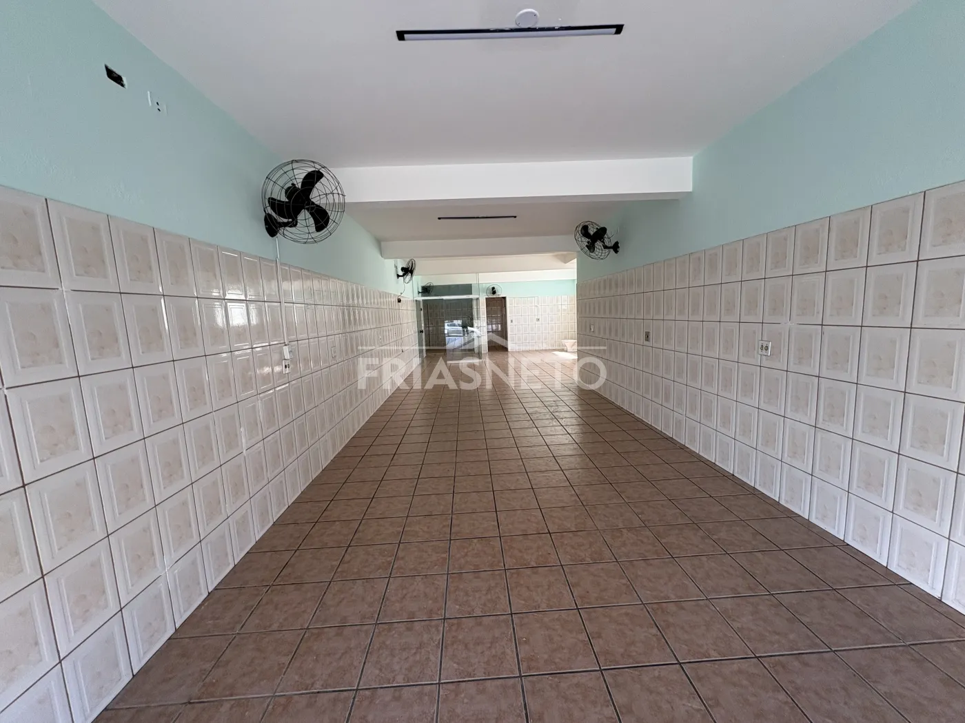 Alugar Comercial / Salão em Piracicaba R$ 2.400,00 - Foto 3