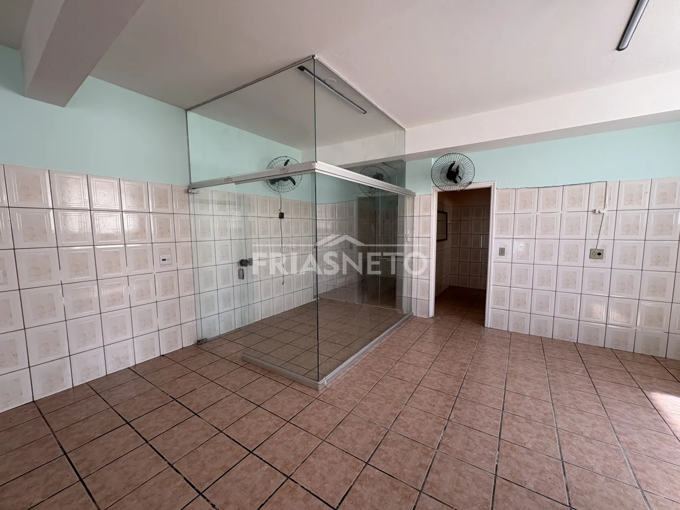 Alugar Comercial / Salão em Piracicaba R$ 2.400,00 - Foto 6