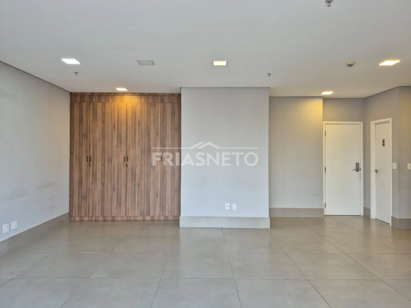 Alugar Comercial / Sala em condomínio em Piracicaba R$ 6.500,00 - Foto 6