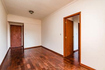 imagem 2 - Apartamento com três dormitórios com suite próximo ao Forum imagem 2 - Apartamento com três dormitórios com suite próximo ao Forum