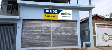 Salão para alugar em Piracicaba, no bairro Mário Dedini, medindo 136 m², contendo cozinha, 2 banheiros, 1 escritório e lavanderia.
