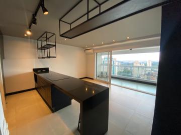 Excelente apartamento para alugar no bairro Jardim Europa com fico acabamento, com cozinha repleta de armários, com cooktop e forno, sala integrada com sacada fechada em blindex, painel de tv, ar condicionado, dormitórios com armários e ar condicionado, banheiro com gabinete e box, 1 vaga de garagem coberta. Condomínio oferece academia, espaço gourmet, salão de festas, sauna, piscina e portaria 24h.