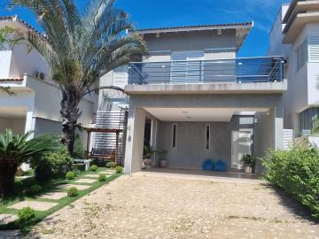 Excelente sobrado para locação e venda no condomínio Terras de Piracicaba.
Casa reformada com fino acabamento, porcelanato no piso e conta com 3 dormitórios sendo 1 suíte, e 2 dormitórios com closet, área gourmet e piscina, 2 vagas cobertas e 2 descobertas.

Aceita Financiamento.
