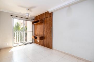 Apartamento de 45 m²;

- Sala, cozinha planejada, lavanderia, sala 2 ambientes com 1 pequena varanda, banheiro com box e gabinete, 2 Dormitórios, sendo 1 com planejado.
- Condomínio oferece : Quadra esportiva, piscina adulta e infantil com deck molhado e solarium, Churrasqueira, playground, salão de festas e espaço fitness.
Estuda Financiamento.

Agende sua Visita