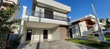 Disponível em um dos melhores condomínios de Piracicaba-SP, esse imóvel possui um projeto com conceito aberto, que valoriza ventilação e iluminação natural e muito mais.
No primeiro pavimento tem sala para dois ambientes, cozinha ampla e área de serviço e logo ao lado a varanda goumert com banheiro e um quintal com toda a instalação pronta para instalar um ofurô.
No pavimento superior possui belas suítes e uma ante sala super espaçosa. A suíte master possui uma varanda com vista para o condomínio e closet. Os outros dois quartos também possuem varanda com uma vista linda!
Vale ressaltar que acabamentos, metais e louças são de primeira linha, de fato é um ótimo investimento!