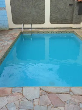 imagem 2 - Casa à venda no bairro Dois Córregos imagem 2 - Casa à venda no bairro Dois Córregos