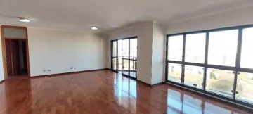 Apartamento de alto padrão disponível a venda no bairro Sao Judas em Piracicaba/SP. Com 3 dormitórios, sendo 1 suíte, este imóvel possui uma área útil de 192,00m² e 2 vagas de garagem.

O apartamento é espaçoso e conta com uma ampla sala de estar e jantar, cozinha com armários planejados, área de serviço, banheiro social e uma varanda com vista panorâmica da cidade. Todos os cômodos são bem iluminados e arejados, proporcionando conforto e bem-estar aos moradores.

O residencial com uma infraestrutura completa, incluindo portaria 24 horas, elevador, salão de festas, piscina, churrasqueira e playground. Além disso, está localizado em uma região privilegiada, próximo a escolas, supermercados, farmácias e com fácil acesso às principais vias da cidade.

Não perca a oportunidade de morar em um dos melhores bairros de Piracicaba/SP. Agende já uma visita e venha conhecer este incrível apartamento!