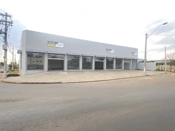 Salão Comercial para alugar em Piracicaba no bairro Campetre via principal de acesso ao bairro.
Com Ampla fachada de 9,30 metros , contendo 155,56 m² de construção, 148,95 m² de vão livre, com pé direito de 3,50 metros, 02 banheiros, já preparado para copa, porta automática.03 vagas de recuo.Caixa d'Àgua de 500 litros.Intenso fluxo de veículos.OPORTUNIDADE