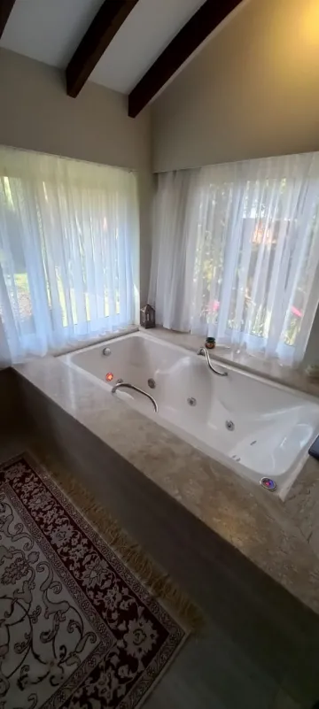 imagem 5 - Chácara de Alto Padrão à Venda no  Condomínio Quinta de Santa Helena imagem 5 - Chácara de Alto Padrão à Venda no  Condomínio Quinta de Santa Helena