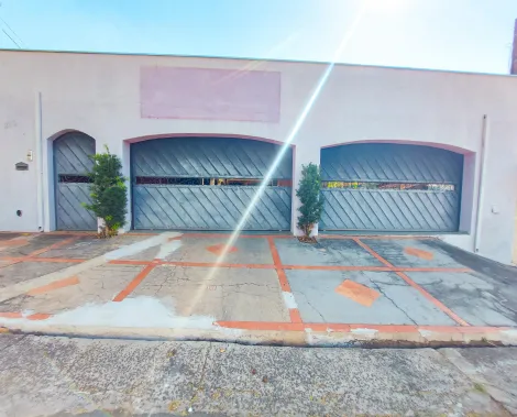 Casa para locação no Bairro Castelinho em Piracicaba

Imóvel conta com 3 quartos com espaçosa sala de estar e sala de jantar, cozinha prática, área gourmet, jardim e várias vagas de garagem cobertas. Situado no bairro Castelinho em Piracicaba.

Possibilidade de locação comercial.