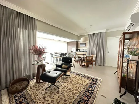 Apartamento a venda no Ed. Monet, 3 suítes com armários, sala ampla integrada a varanga gourmet, lavabo, cozinha planejada, área de serviço com banheiro externo, 3 vagas paralelas.
Portaria 24 horas, entrada com acessibilidade,  salão de festas, piscina coberta e com raia, piscina adulto e infantil, quadra poliesportiva.
Estuda permuta até 50% em imóvel.